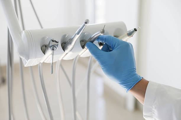 Professional Tooth Extraction technician working in Cresson, TX